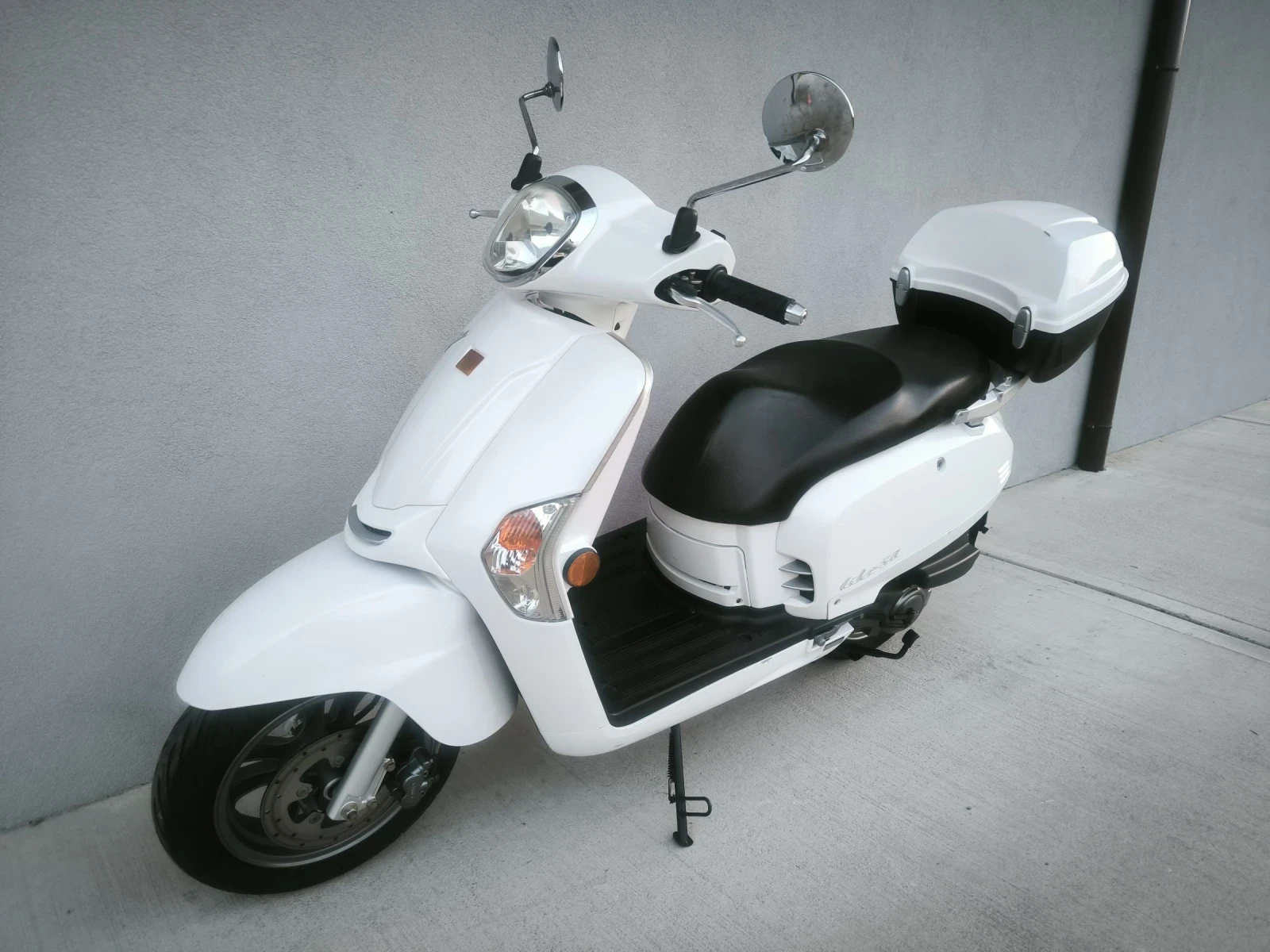 Kymco Like Мотопед 50 кубика 2Т, 2011 година  - изображение 8
