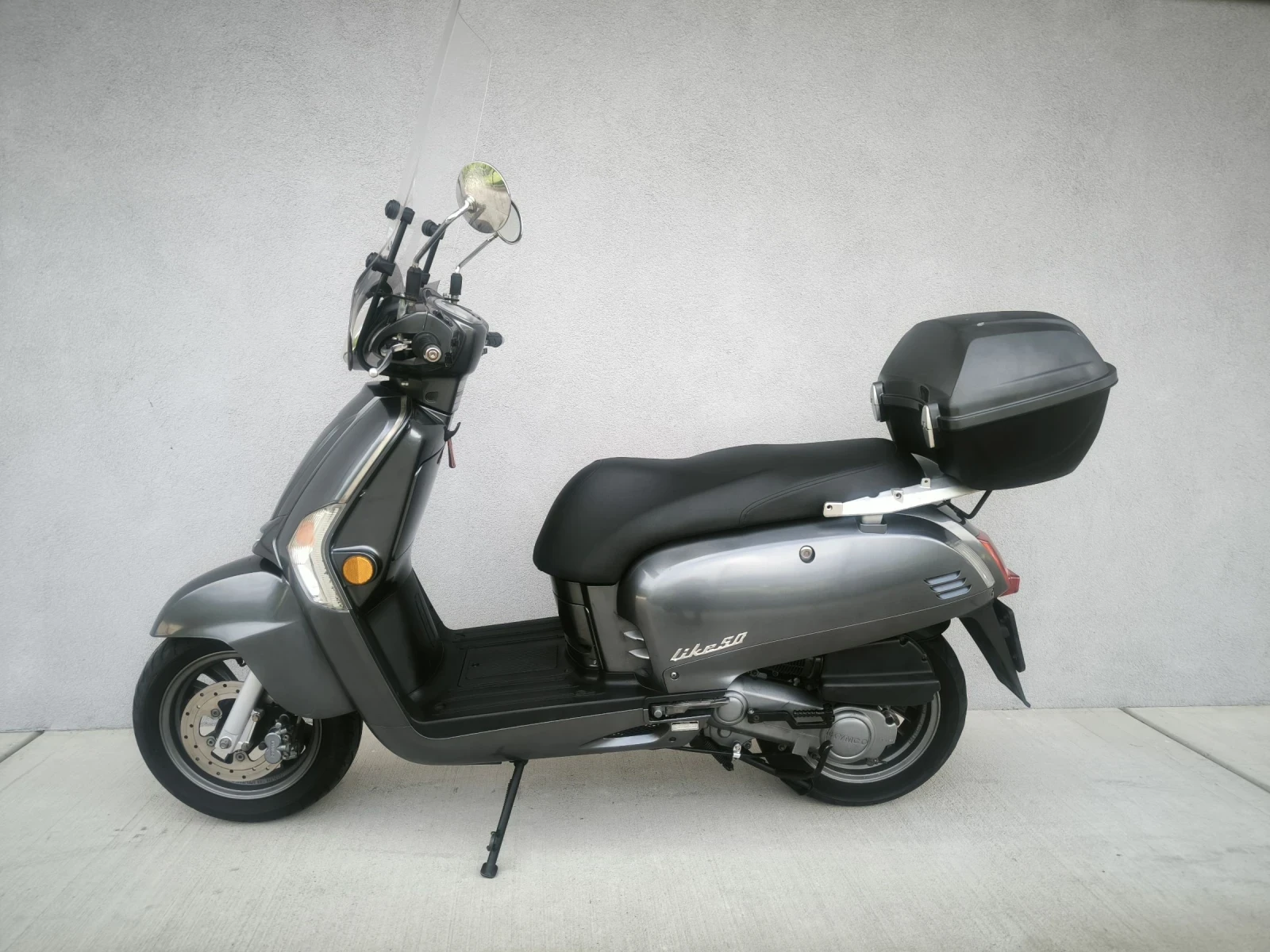 Kymco Like Мотопед 50 кубика 2Т, 2011 година  - изображение 4
