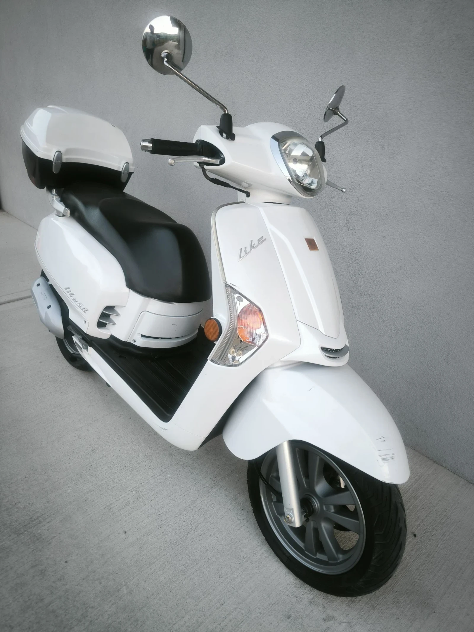 Kymco Like Мотопед 50 кубика 2Т, 2011 година  - изображение 10