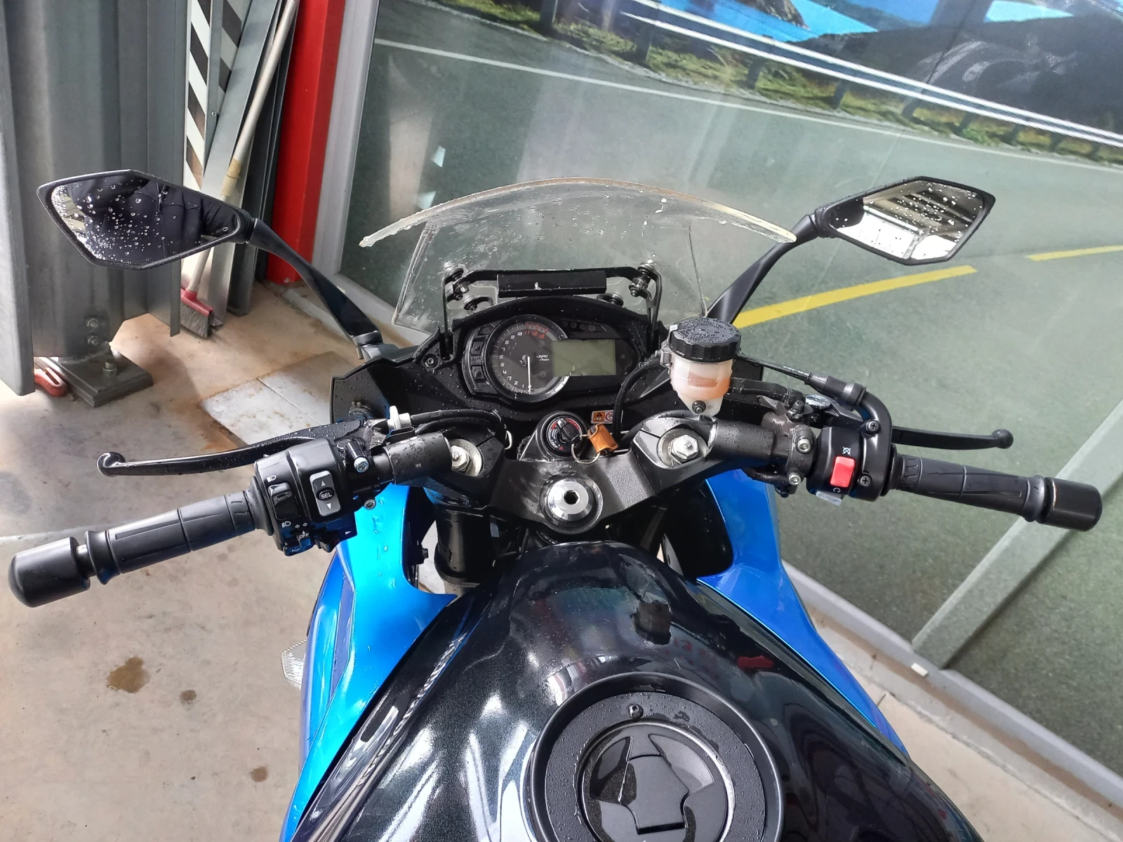 Kawasaki Z 1000SX ABS TC  - изображение 9