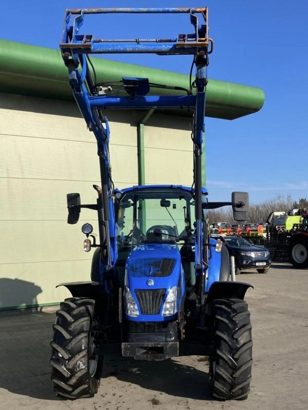 Трактор New Holland T5.105, снимка 3 - Селскостопанска техника - 49565036