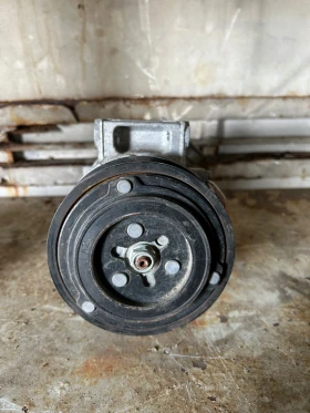 Компресор климатик opel astra K  1.6 cdti GM 39034464 , снимка 3