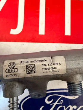 03L130089A Горивна рейка с датчици  VW AUDI SEAT SKODA 2.0TDI  03L 130 089 A 057130764H 03L906051, снимка 2