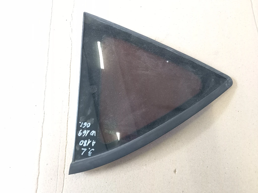      180 W169  | Mobile.bg   1