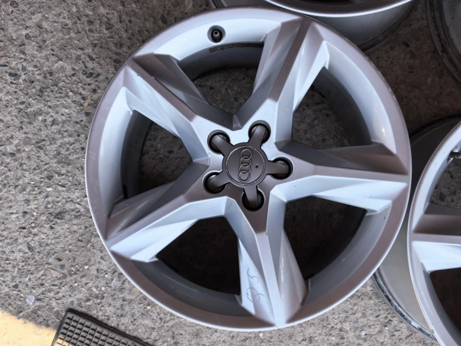   Audi Q5 | Mobile.bg   3