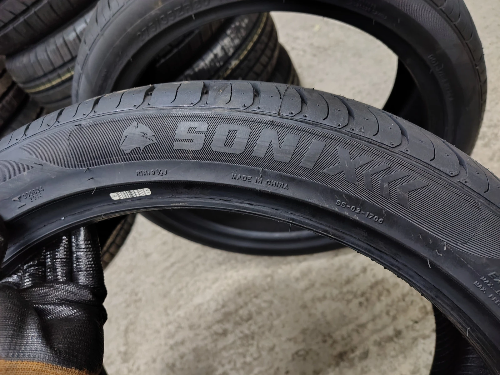  275/35R20 | Mobile.bg   6