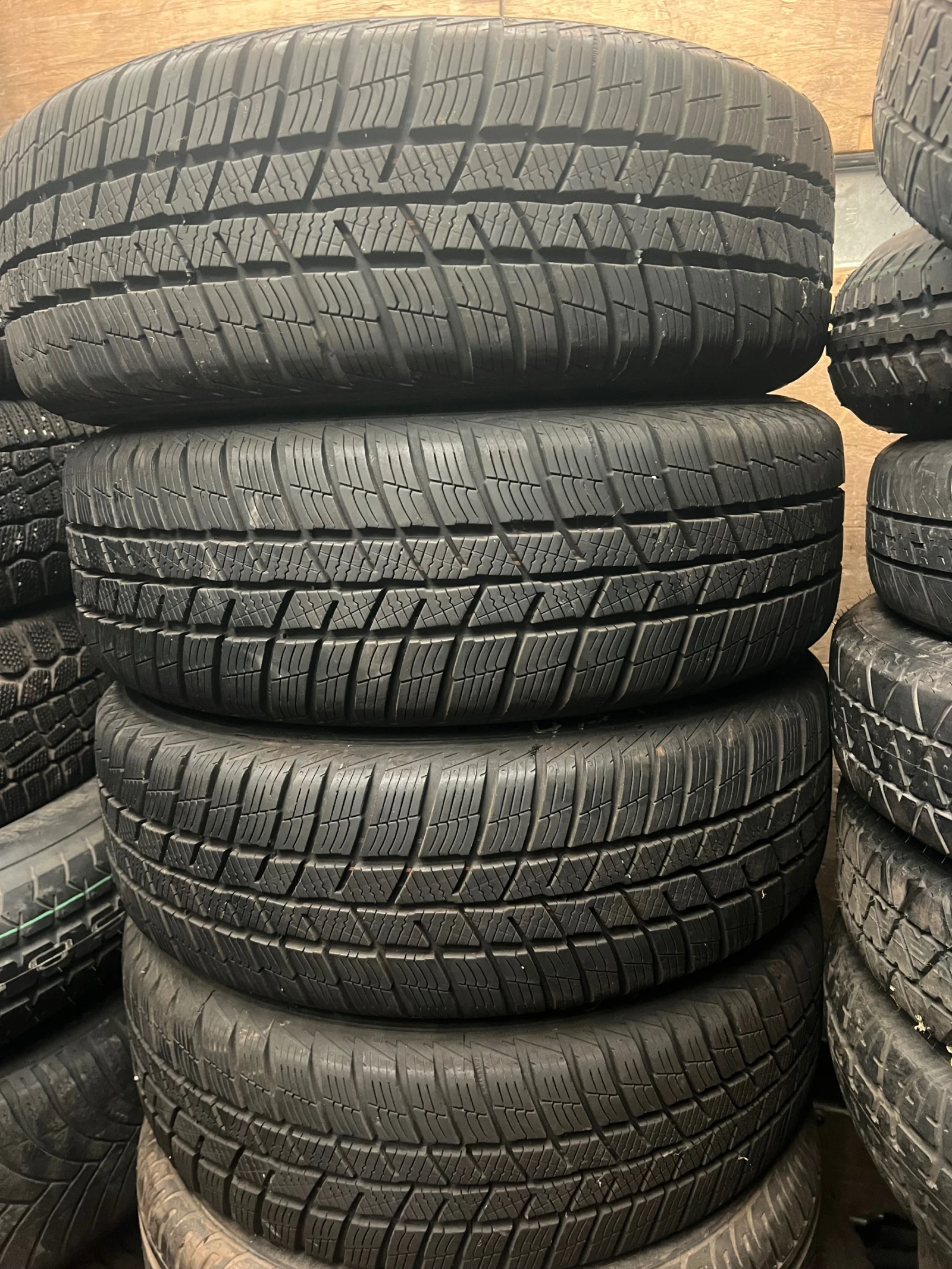 ���� � ������ 185/65R15 �� Hyundai I20 | Mobile.bg � ����������� 3