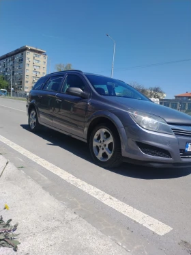 Opel Astra 1.6 Газ-бензин , снимка 1