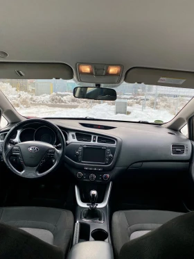 Kia Ceed 1.6 CRDi 128hp NAVI, снимка 10