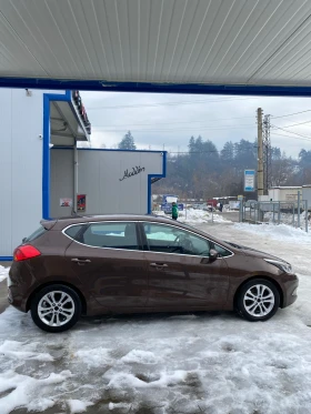 Kia Ceed 1.6 CRDi 128hp NAVI, снимка 4