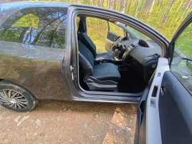 Обява за продажба на Toyota Yaris 100 1.3 VVT-I ~9 900 лв. - изображение 11