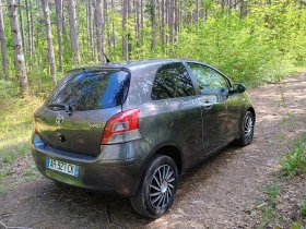 Обява за продажба на Toyota Yaris 100 1.3 VVT-I ~9 900 лв. - изображение 4