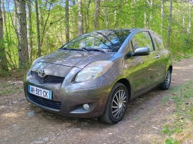 Обява за продажба на Toyota Yaris 100 1.3 VVT-I ~9 900 лв. - изображение 1