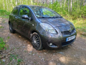 Обява за продажба на Toyota Yaris 100 1.3 VVT-I ~9 900 лв. - изображение 1