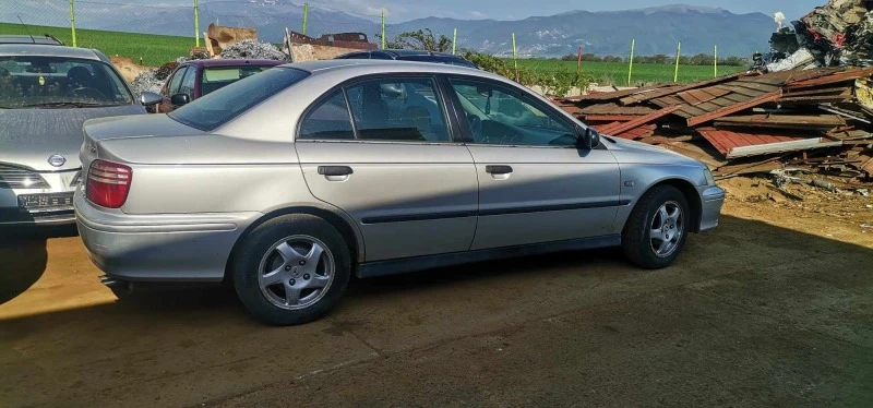 Honda Accord 1.6, снимка 4 - Автомобили и джипове - 45233969