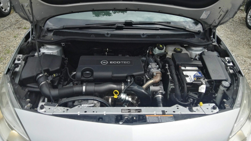 Opel Astra 1.7CDTI COSMO, снимка 17 - Автомобили и джипове - 46186304
