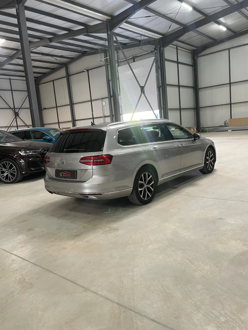 VW Passat B8/190 к.с/4х4/панора/кожа/подгр/Дистр/камера/Лед/, снимка 5 - Автомобили и джипове - 47707628