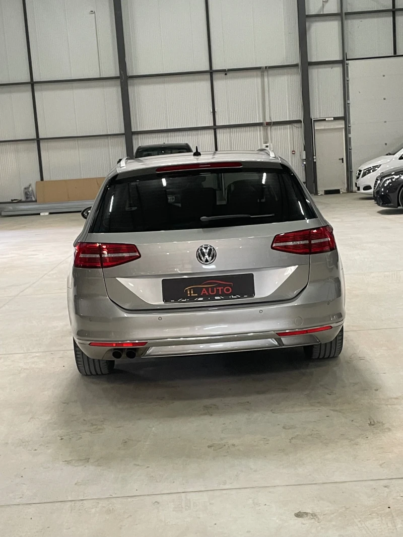 VW Passat B8/190 к.с/4х4/панора/кожа/подгр/Дистр/камера/Лед/, снимка 4 - Автомобили и джипове - 47707628