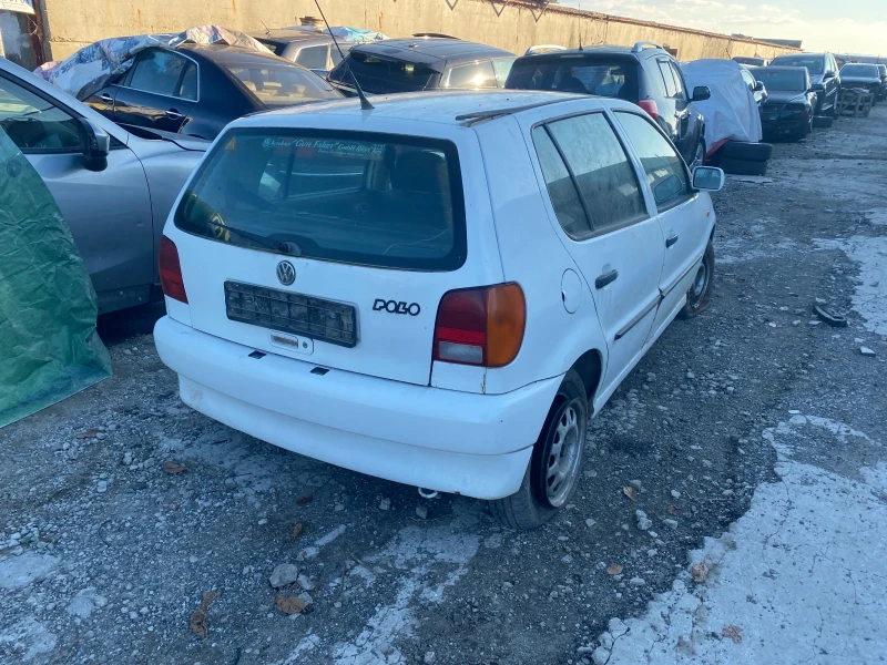 VW Polo 1.0, снимка 3 - Автомобили и джипове - 48136834