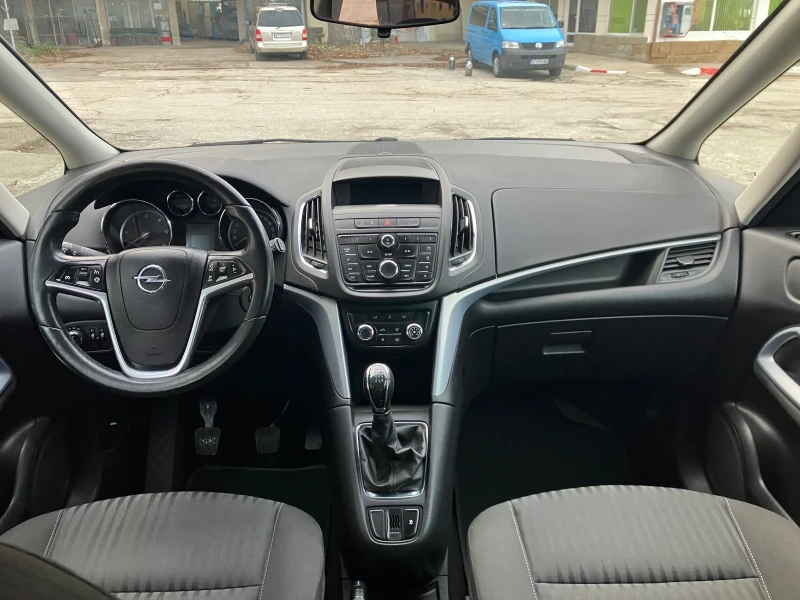 Opel Zafira 2.0CDTI-131kc-6+ 1, снимка 10 - Автомобили и джипове - 48239824