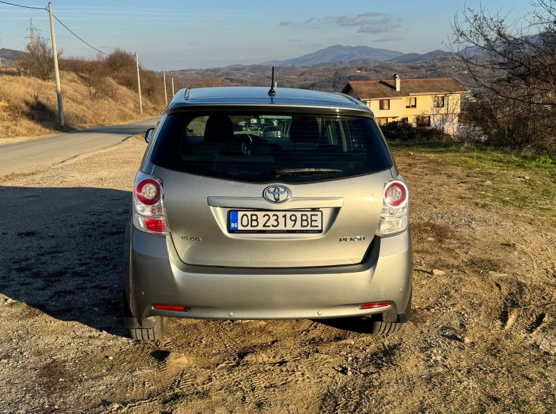 Toyota Verso 2.0 D4D 126к.с., снимка 2 - Автомобили и джипове - 48312442