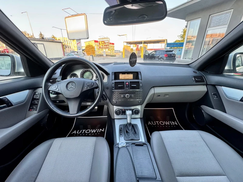 Mercedes-Benz C 280 V6 AMG Line, снимка 10 - Автомобили и джипове - 51281869