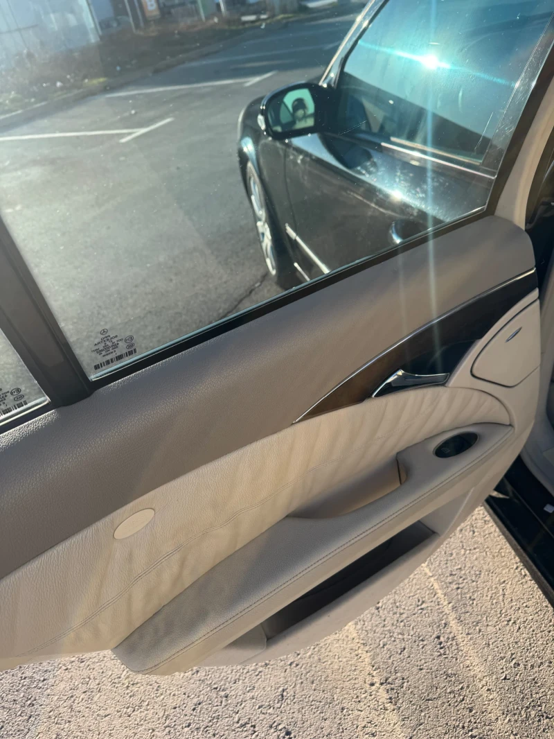 Mercedes-Benz E 320 CDI, снимка 12 - Автомобили и джипове - 52948455