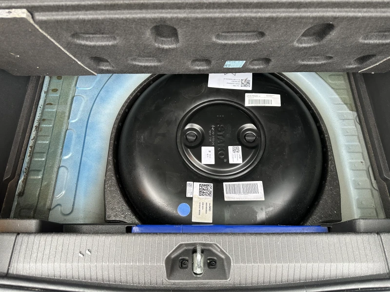 Opel Corsa Black Edition, снимка 9 - Автомобили и джипове - 53477232