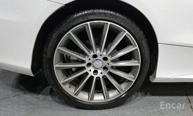 Mercedes-Benz 200 Coupe* Камера* Пано* КРАЙНА ЦЕНА* , снимка 4 - Автомобили и джипове - 55246315