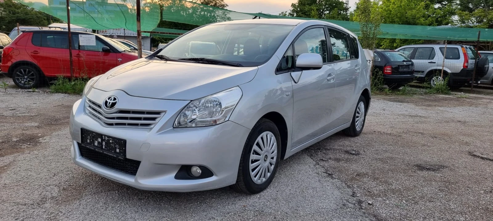 Toyota Verso 2.0 D-4D, снимка 1