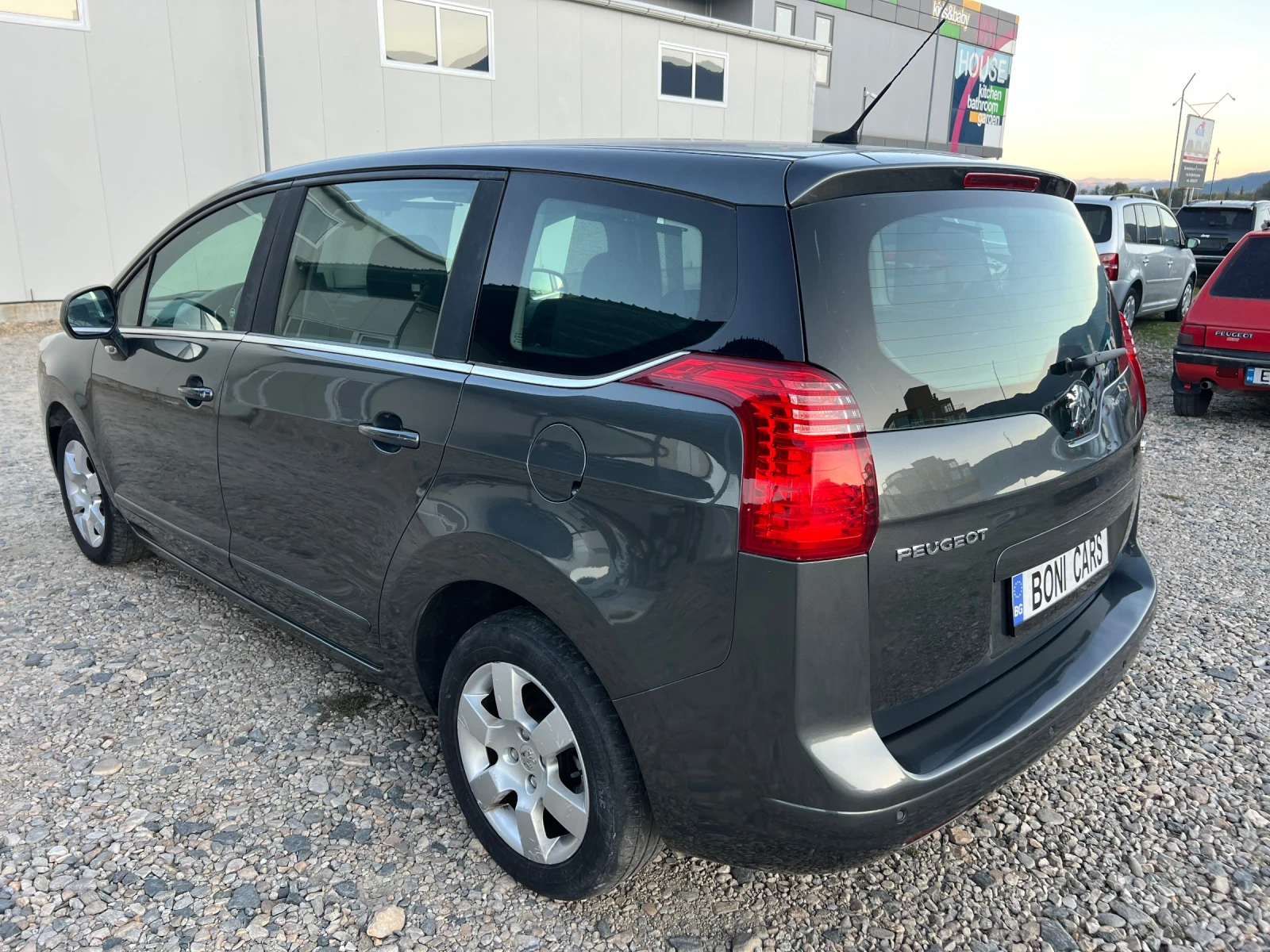 Peugeot 5008 2.0 HDI 150к.с. 7-местна - изображение 7