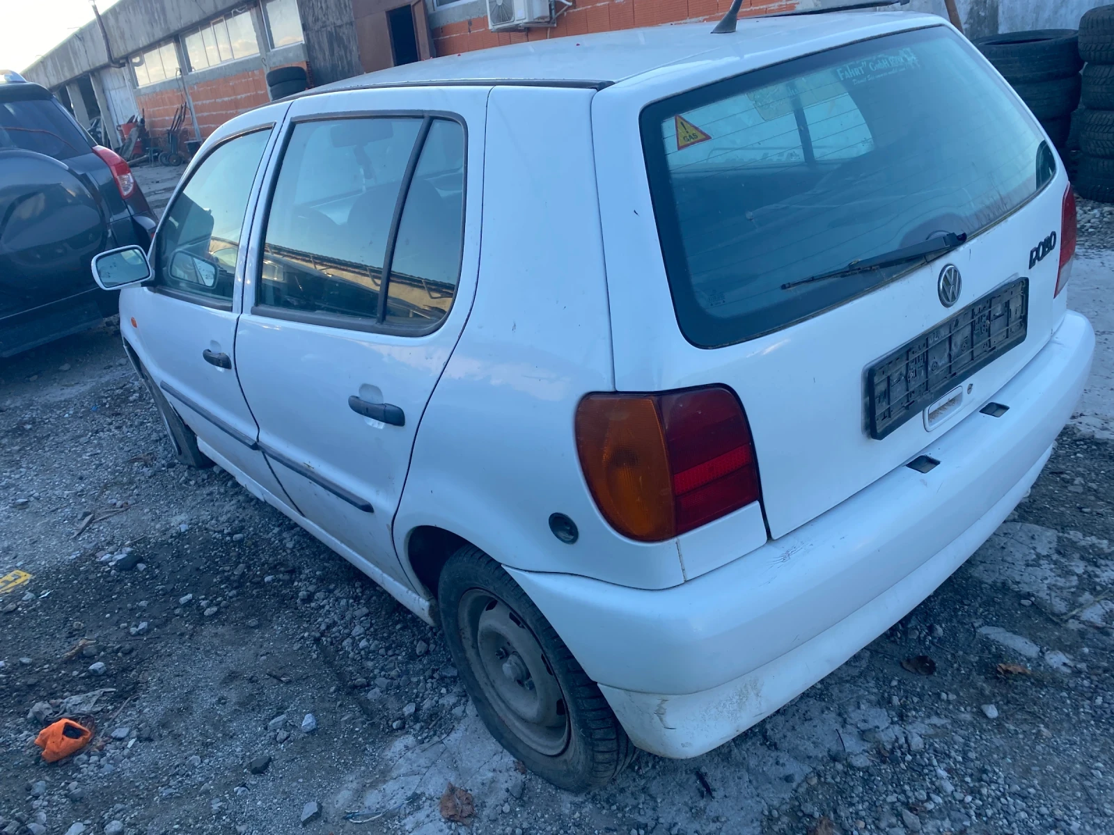 VW Polo 1.0 - изображение 4