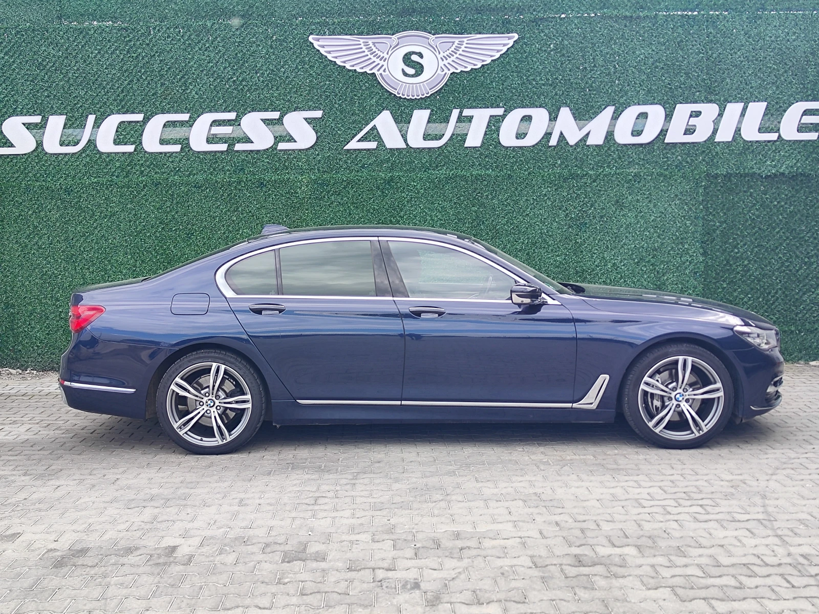 BMW 730 MPAK* XDRIVE* 360CAM* PODGREV* OBDUH* RECARO* LIZI - изображение 3