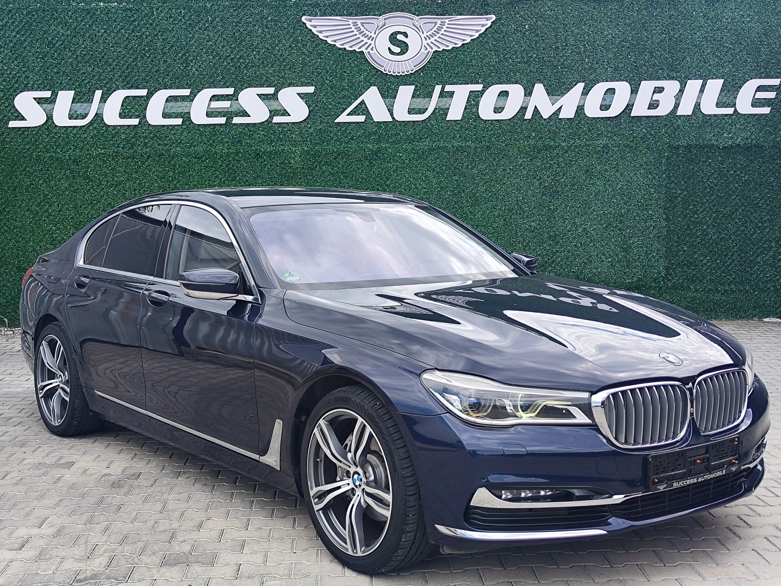 BMW 730 MPAK* XDRIVE* 360CAM* PODGREV* OBDUH* RECARO* LIZI - изображение 2