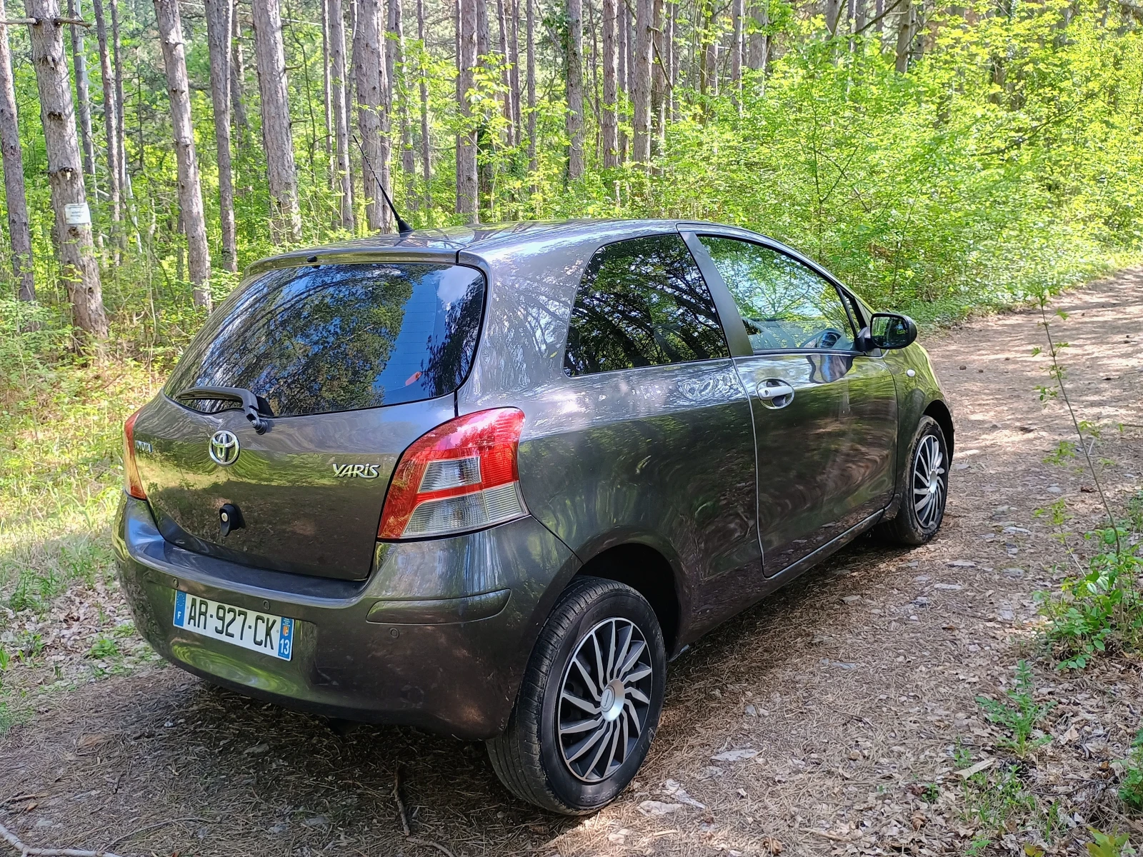 Toyota Yaris 100 1.3 VVT-I - изображение 5