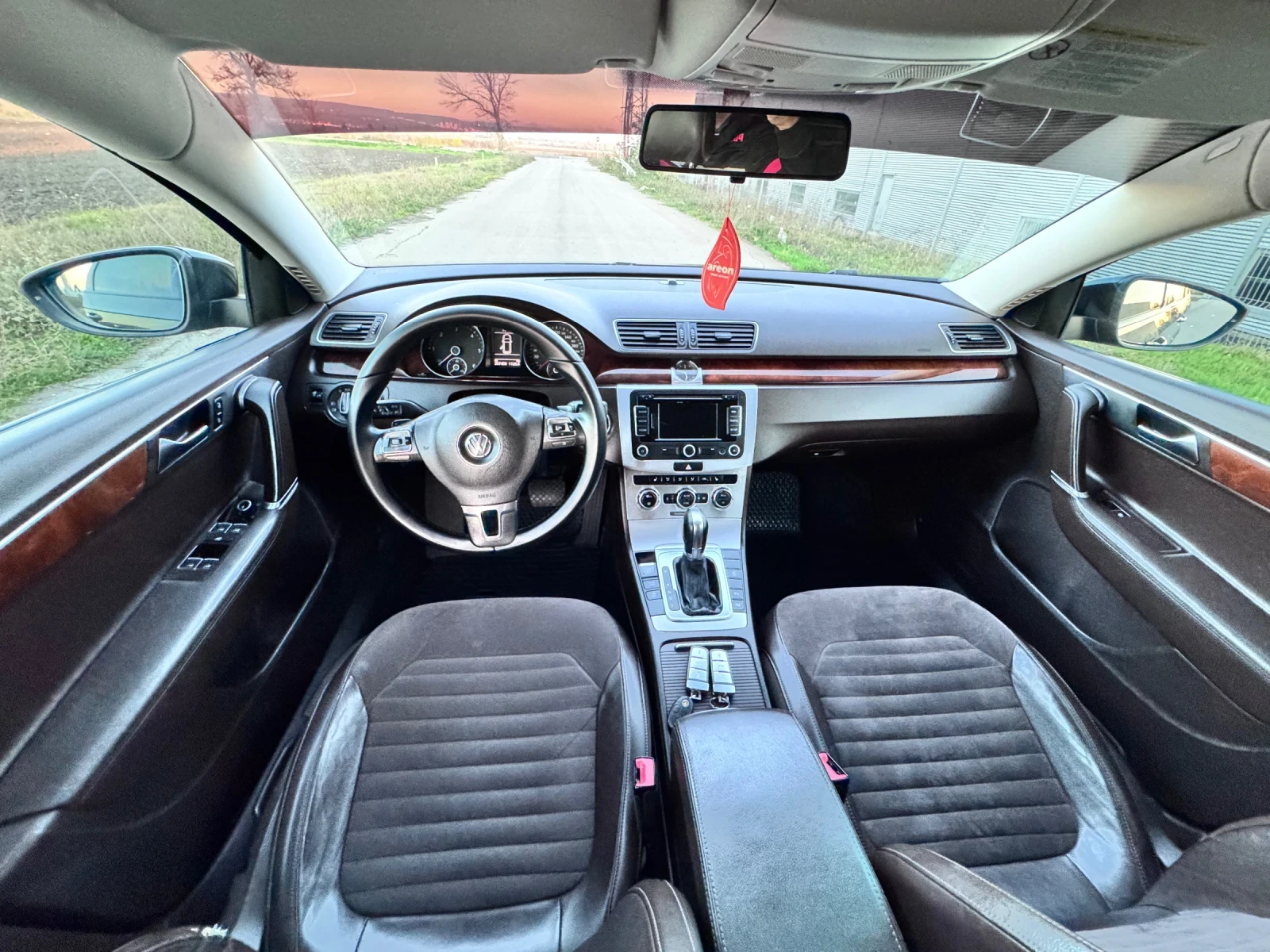 VW Passat 2.0TDI DSG 170 | Mobile.bg   12