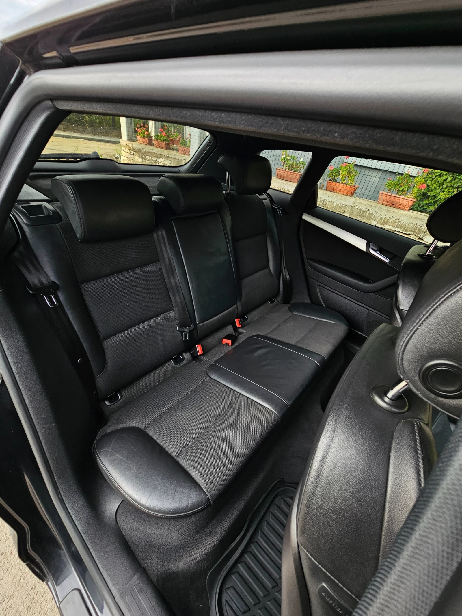 Audi A3  Sportback 2.0 - изображение 10