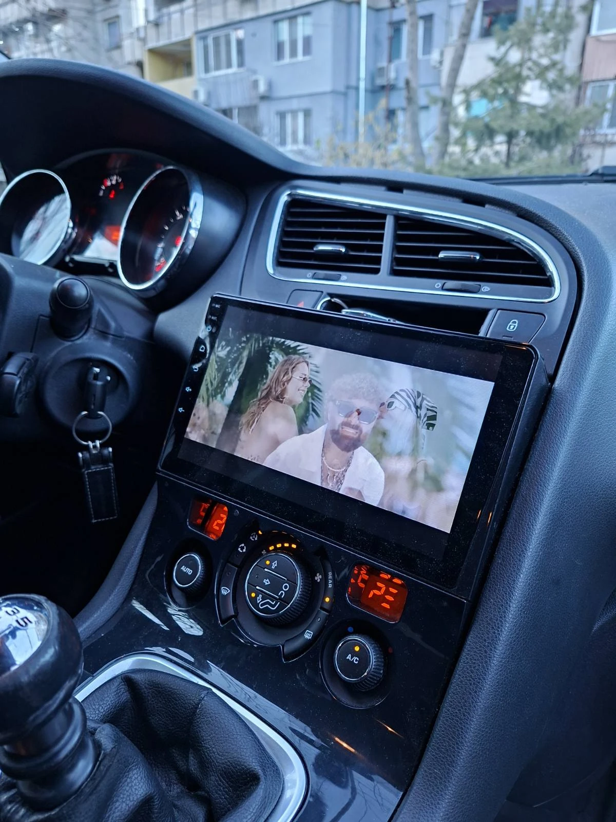 Peugeot 5008 | Mobile.bg � ����������� 12