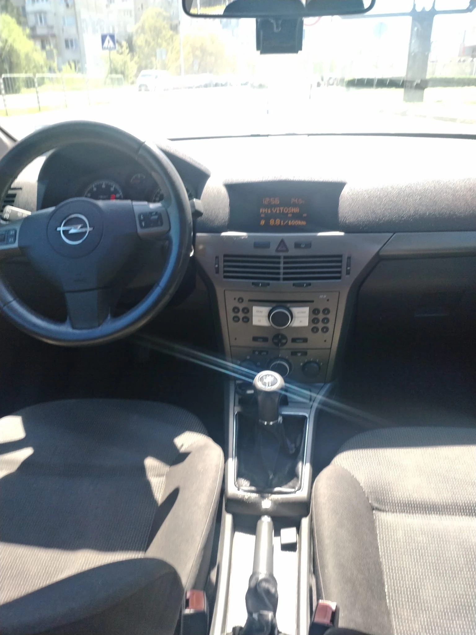 Opel Astra 1.6 Газ-бензин , снимка 9 - Автомобили и джипове - 54387182