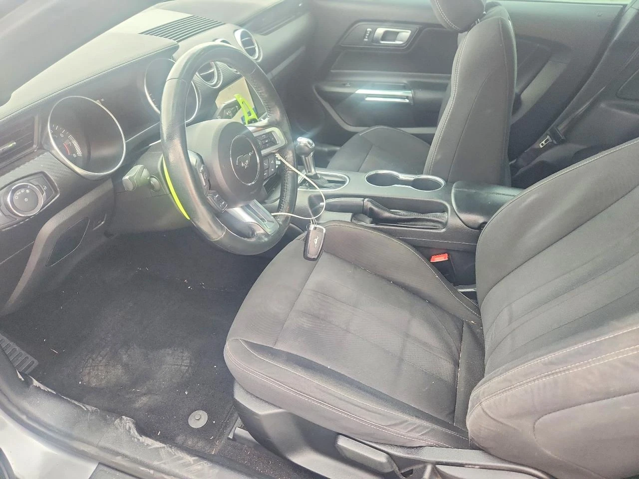 Ford Mustang 2.3l FASTBACK, снимка 7 - Автомобили и джипове - 54389979