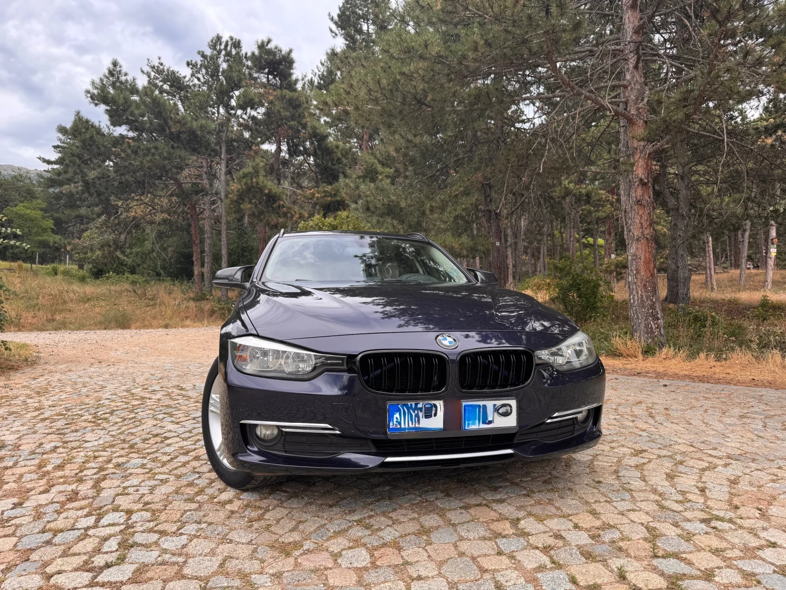 BMW 318 318, снимка 2 - Автомобили и джипове - 55433910
