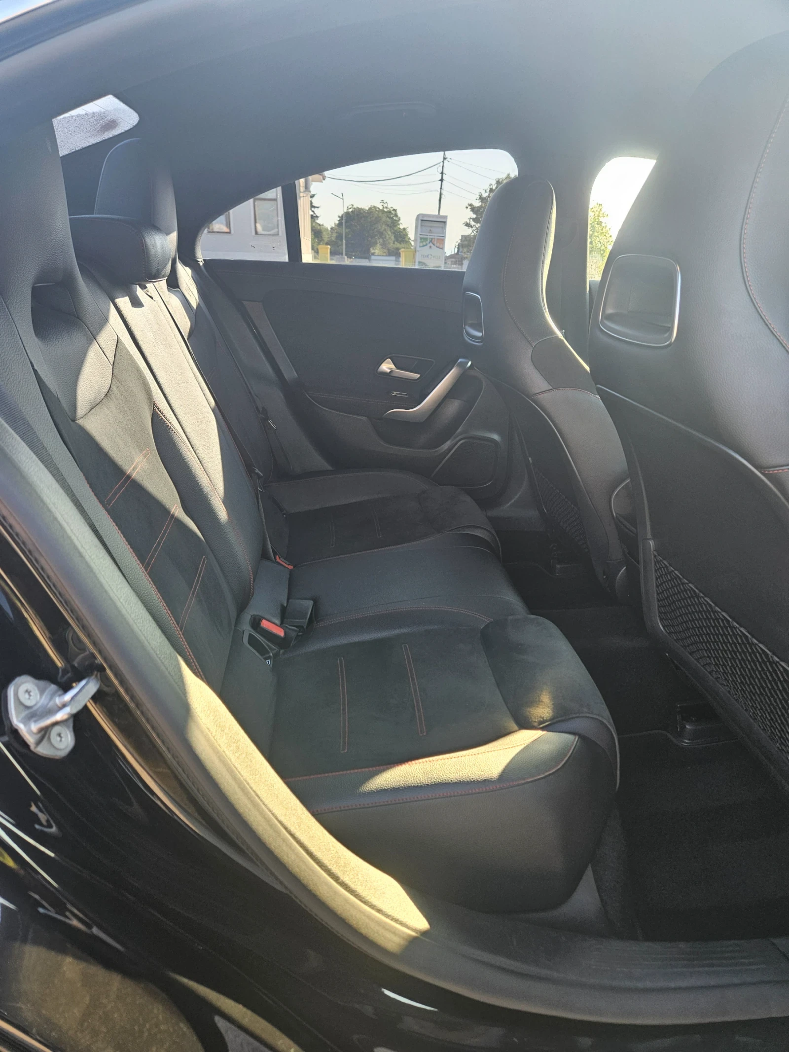 Mercedes-Benz CLA 200 AMG PAKET, снимка 10 - Автомобили и джипове - 55621810