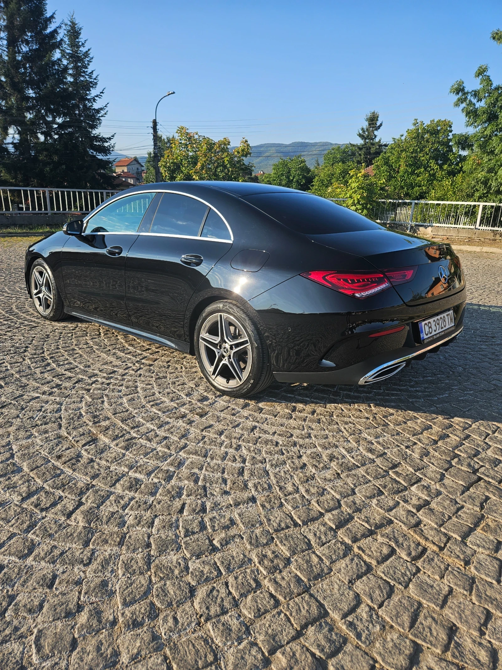 Mercedes-Benz CLA 200 AMG PAKET, снимка 3 - Автомобили и джипове - 55621810