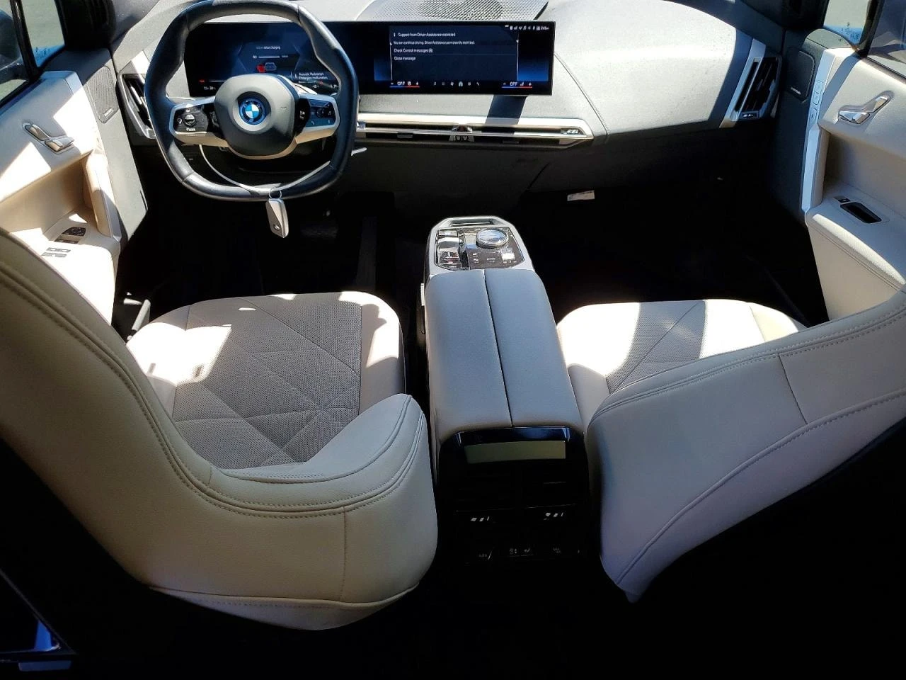 BMW iX * xDrive50 * CARFAX * АВТОФИНАНСИРАНЕ, снимка 9 - Автомобили и джипове - 55995127