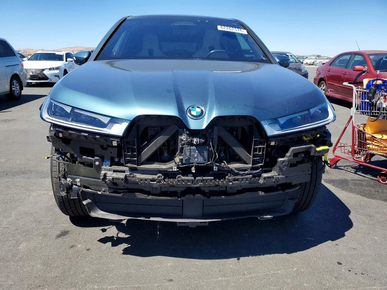 BMW iX * xDrive50 * CARFAX * АВТОФИНАНСИРАНЕ, снимка 3 - Автомобили и джипове - 55995127