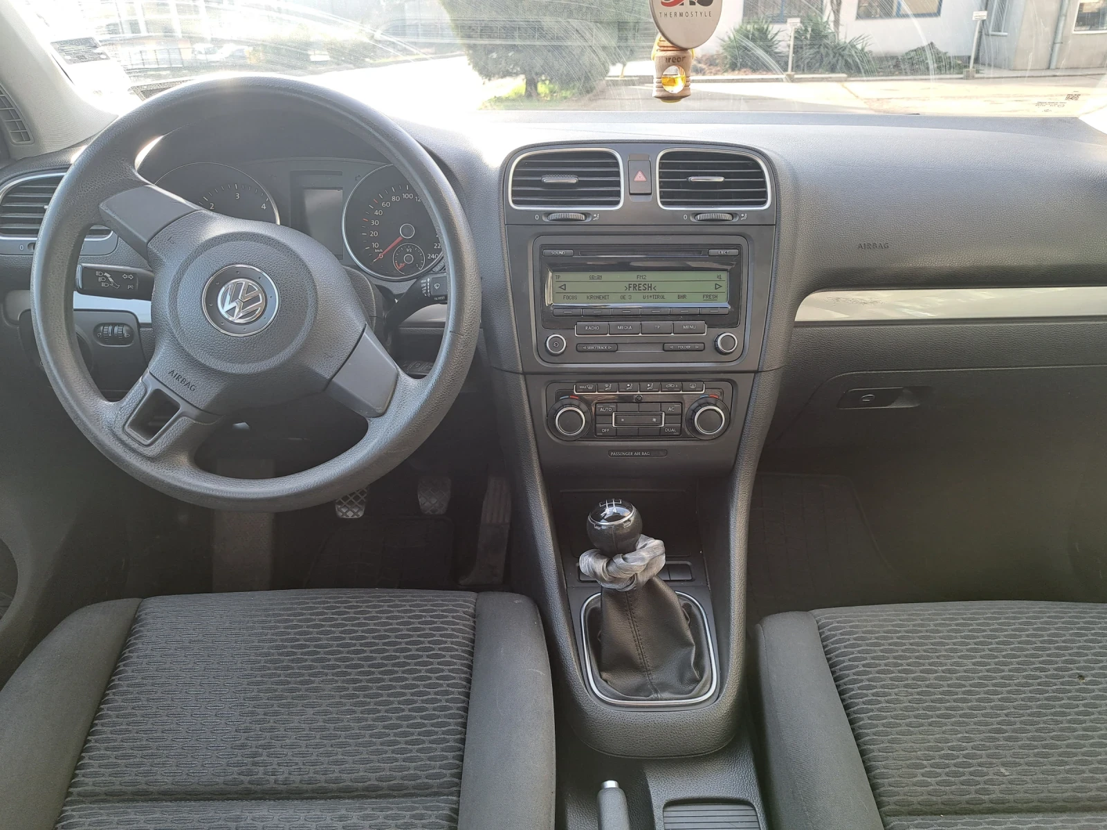 VW Golf, снимка 6 - Автомобили и джипове - 56107083