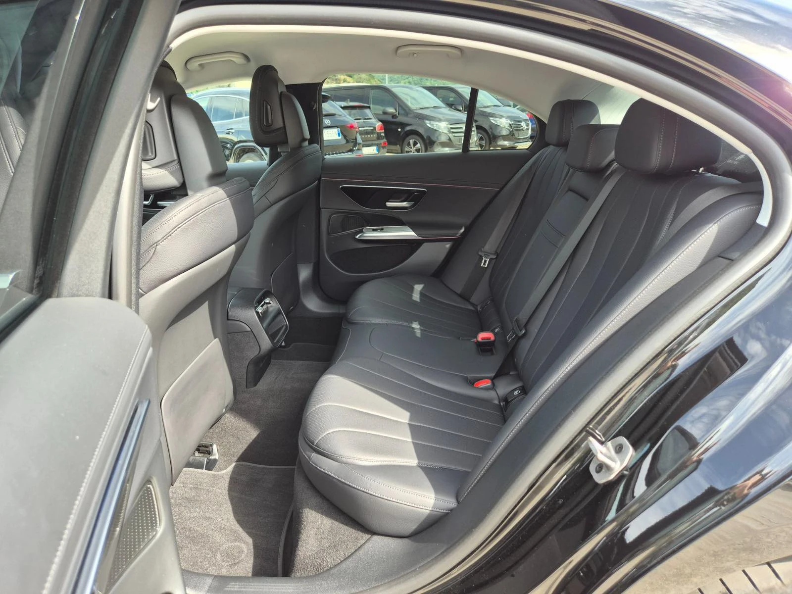 Mercedes-Benz E 300 de 4 Matic | Mobile.bg � ����������� 13