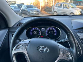 Hyundai IX35 **2.0 БЕНЗИН ** 4х4** СЕРВИЗНА ИСТОРИЯ**, снимка 9 - Автомобили и джипове - 43300509