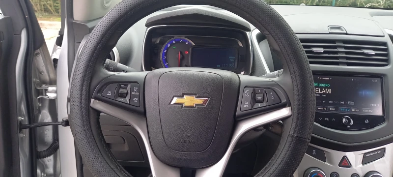 Chevrolet Trax, снимка 9 - Автомобили и джипове - 48281954