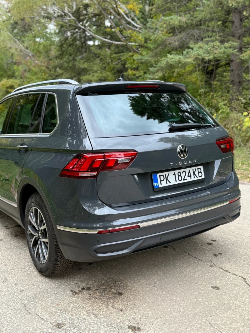 VW Tiguan 2.0TDI, снимка 4 - Автомобили и джипове - 53211712